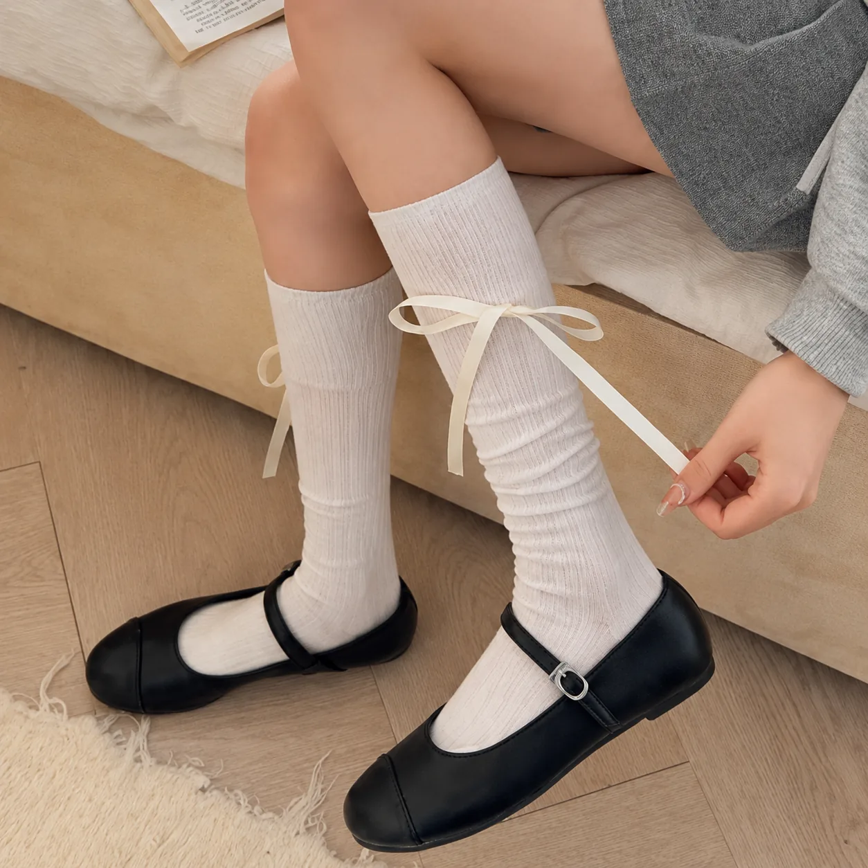 Bow Tie Knee Sock Set